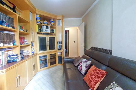 Apartamento à venda com 138m², 4 quartos e 4 vagas Apartamento à venda com 138m², 4 quartos e 4 vagasQuarto 1