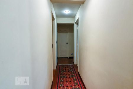 Apartamento à venda com 138m², 4 quartos e 4 vagas Apartamento à venda com 138m², 4 quartos e 4 vagasCorredor