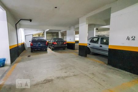 Apartamento à venda com 138m², 4 quartos e 4 vagas Apartamento à venda com 138m², 4 quartos e 4 vagasGaragem