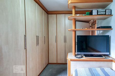 Apartamento à venda com 138m², 4 quartos e 4 vagas Apartamento à venda com 138m², 4 quartos e 4 vagasQuarto 3