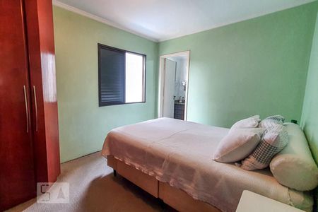 Apartamento à venda com 138m², 4 quartos e 4 vagas Apartamento à venda com 138m², 4 quartos e 4 vagasQuarto 4 - Suíte