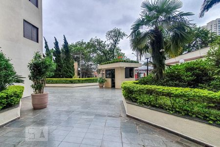 Apartamento à venda com 138m², 4 quartos e 4 vagas Apartamento à venda com 138m², 4 quartos e 4 vagasHall de Entrada