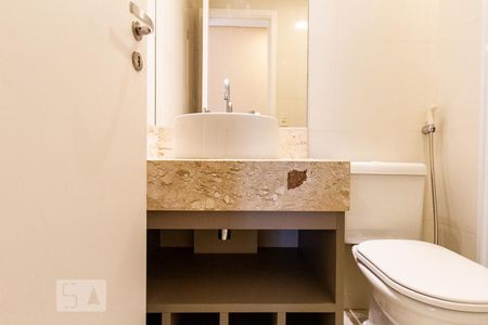 Apartamento à venda com 65m², 2 quartos e 1 vagaBanheiro Social