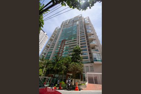 Apartamento à venda com 65m², 2 quartos e 1 vagaFachada