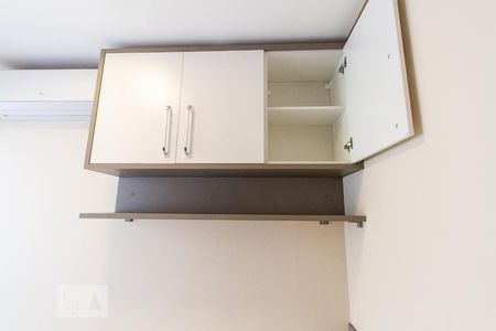 Apartamento à venda com 65m², 2 quartos e 1 vagaQuarto 1 - Armários