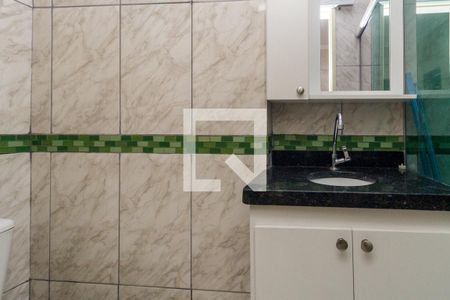 Apartamento para alugar com 104m², 3 quartos e sem vaga Apartamento para alugar com 104m², 3 quartos e sem vagaBanheiro de Serviço