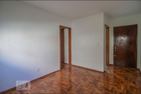 Sala de apartamento para alugar com 3 quartos, 76m² em Cristal, Porto Alegre