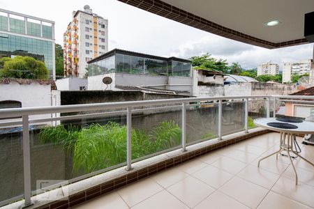 Apartamento à venda com 89m², 3 quartos e 1 vagaVaranda 