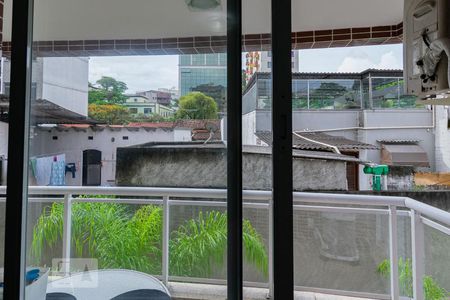 Apartamento à venda com 89m², 3 quartos e 1 vagaQuarto 2 - Vista