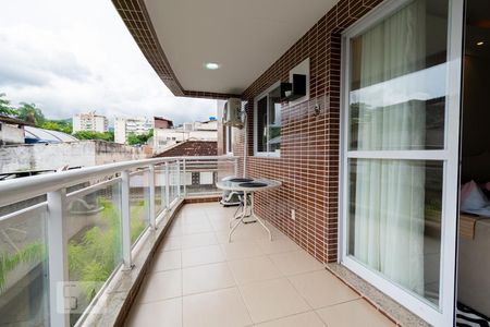 Apartamento à venda com 89m², 3 quartos e 1 vagaVaranda 