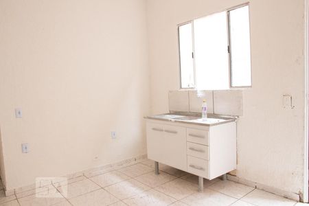 Sala e Cozinha de casa à venda com 2 quartos, 50m² em Vila Ema, São Paulo