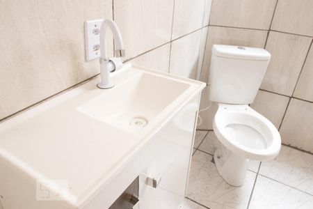 Casa à venda com 50m², 2 quartos e sem vagaBanheiro - Torneira