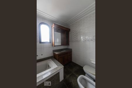 Apartamento à venda com 427m², 4 quartos e 4 vagasBanheiro Closet Suite Principal