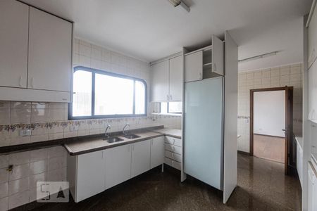 Apartamento à venda com 427m², 4 quartos e 4 vagasCozinha