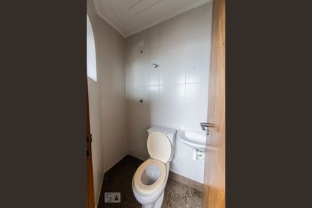 Apartamento à venda com 427m², 4 quartos e 4 vagasBanheiro de Serviço