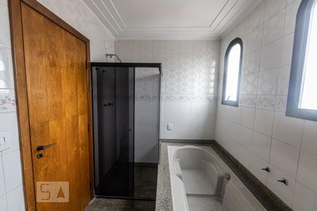 Apartamento à venda com 427m², 4 quartos e 4 vagasBanheiro Closet Suite Principal