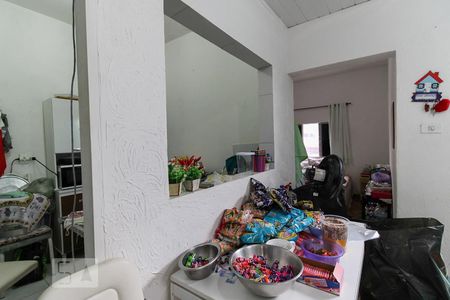 Casa à venda com 230m², 4 quartos e sem vagaEdícula - Sala