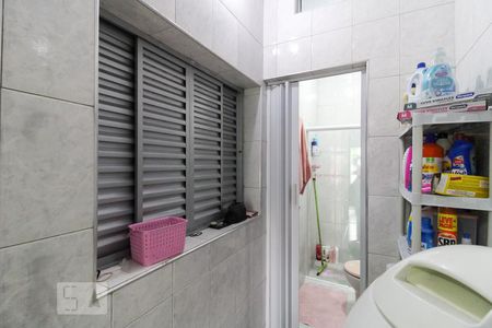 Casa à venda com 230m², 4 quartos e sem vagaLavanderia