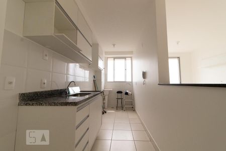Apartamento para alugar com 59m², 2 quartos e 1 vaga Apartamento para alugar com 59m², 2 quartos e 1 vagaCozinha e Área de Serviço