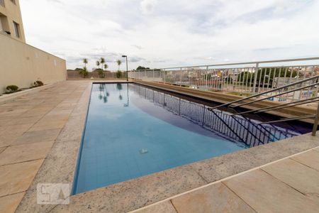 Apartamento para alugar com 59m², 2 quartos e 1 vaga Apartamento para alugar com 59m², 2 quartos e 1 vagaÁrea comum - Piscina