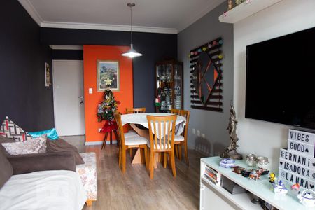 Sala de apartamento à venda com 3 quartos, 72m² em Jardim das Flores, Osasco