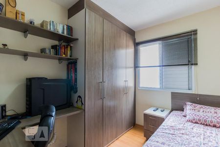 Quarto 1 de apartamento à venda com 3 quartos, 57m² em Vila Talarico, São Paulo