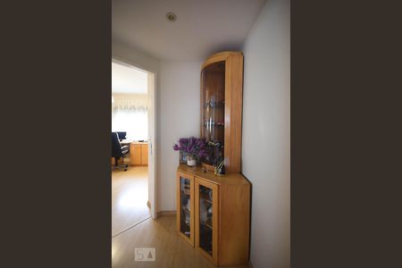 Apartamento à venda com 145m², 3 quartos e 2 vagasCorredor