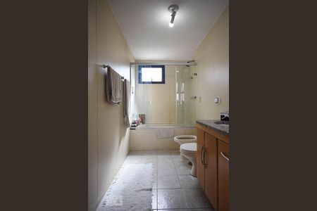 Apartamento à venda com 145m², 3 quartos e 2 vagasBanheiro Suíte 2