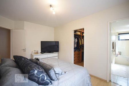 Apartamento à venda com 145m², 3 quartos e 2 vagasSuíte 2