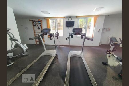 Apartamento à venda com 240m², 4 quartos e 3 vagasAcademia