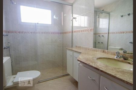 Apartamento à venda com 240m², 4 quartos e 3 vagasBanheiro