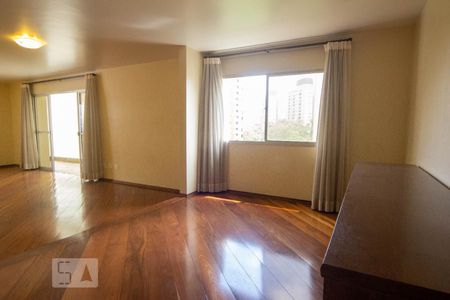Apartamento à venda com 240m², 4 quartos e 3 vagasSala de Jantar