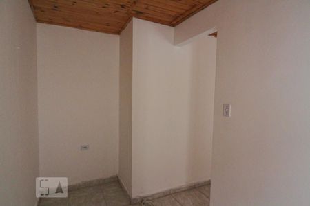 Quarto 2 de casa para alugar com 2 quartos, 45m² em Vila Continental, São Paulo