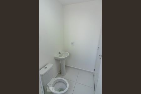 Apartamento à venda com 44m², 2 quartos e sem vagaBanheiro