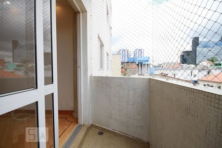 Apartamento para alugar com 100m², 3 quartos e 1 vagaVaranda