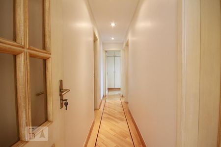 Apartamento para alugar com 100m², 3 quartos e 1 vagaCorredor
