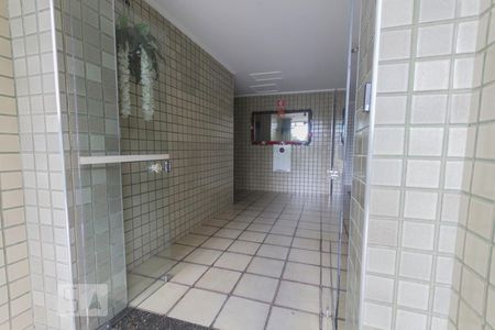Apartamento para alugar com 60m², 2 quartos e 1 vaga Apartamento para alugar com 60m², 2 quartos e 1 vagaHall de Entrada