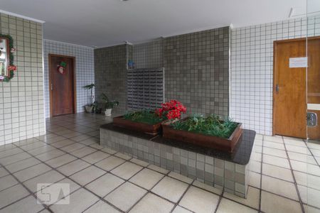 Apartamento para alugar com 60m², 2 quartos e 1 vaga Apartamento para alugar com 60m², 2 quartos e 1 vagaHall de Entrada