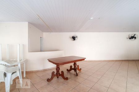 Apartamento para alugar com 81m², 1 quarto e sem vaga Apartamento para alugar com 81m², 1 quarto e sem vagaÁrea comum - Salão de festas
