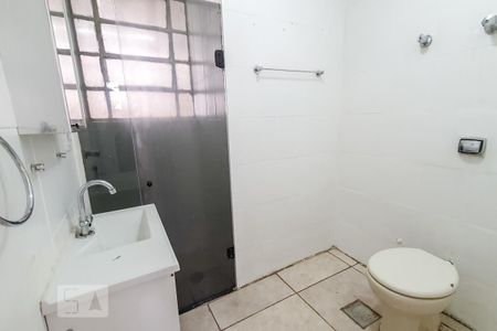 Apartamento para alugar com 81m², 1 quarto e sem vaga Apartamento para alugar com 81m², 1 quarto e sem vagaBanheiro