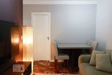 Sala de apartamento para alugar com 2 quartos, 52m² em Santa Teresinha, São Paulo