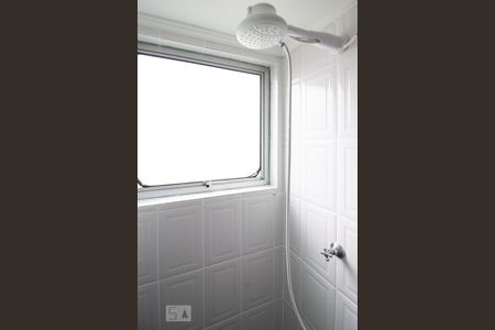 Apartamento à venda com 77m², 2 quartos e 1 vaga Apartamento à venda com 77m², 2 quartos e 1 vagaDetalhe banheiro