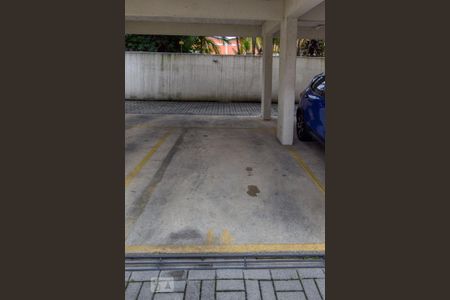Garagem de apartamento para alugar com 2 quartos, 63m² em Estância Pinhais, Pinhais