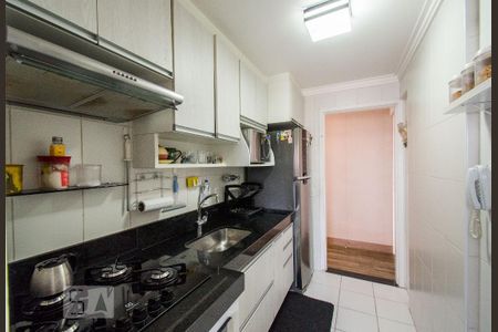 Apartamento para alugar com 69m², 2 quartos e 2 vagasCozinha