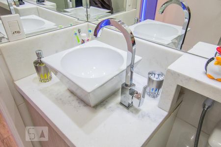 Banheiro 2 de apartamento para alugar com 2 quartos, 69m² em Saúde, São Paulo