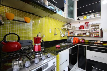 Apartamento à venda com 69m², 2 quartos e 1 vaga