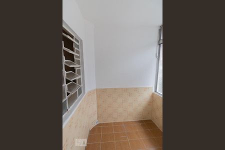Apartamento à venda com 70m², 1 quarto e sem vaga Apartamento à venda com 70m², 1 quarto e sem vagaVaranda