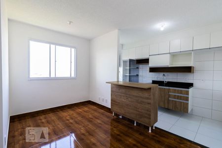 Apartamento para alugar com 41m², 2 quartos e 1 vaga Apartamento para alugar com 41m², 2 quartos e 1 vagaSala