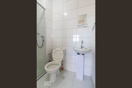 Apartamento para alugar com 41m², 2 quartos e 1 vaga Apartamento para alugar com 41m², 2 quartos e 1 vagaBanheiro