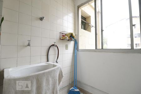 Área de Serviço de apartamento para alugar com 2 quartos, 51m² em Vila Inglesa, São Paulo